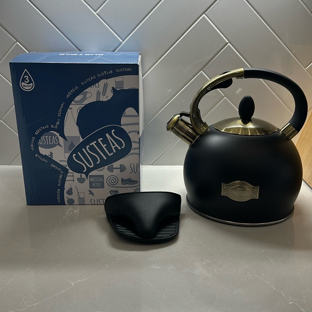 3 Qt Susteas Black Tea Kettle- NEW